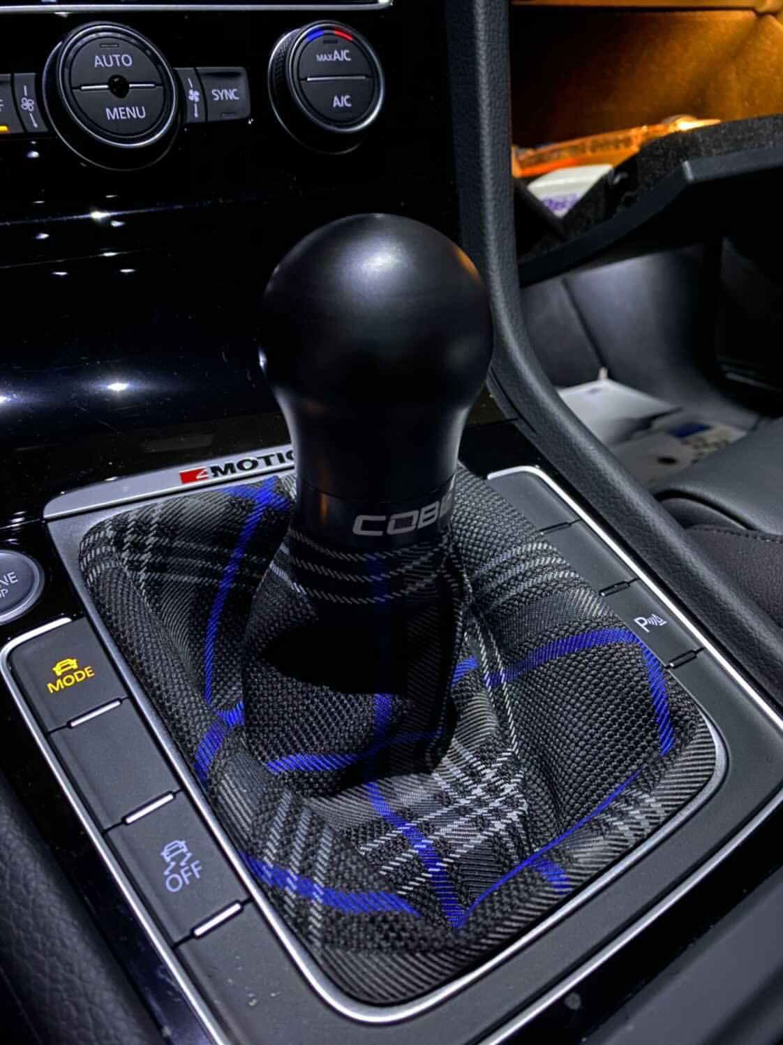GTE Clark Plaid Shift Boot (MK7 Blue Plaid)